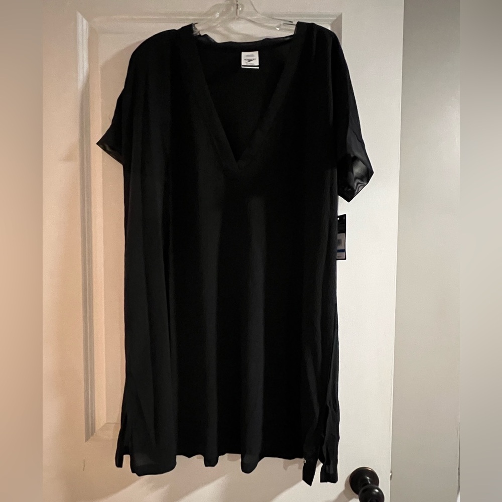 NWT Women’s Speedo Black Swim Cover up